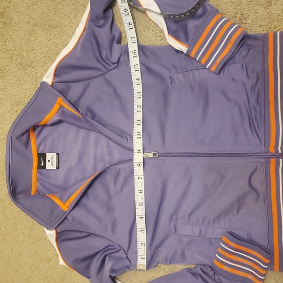Nike zip up sweater - Picture 3 of 5